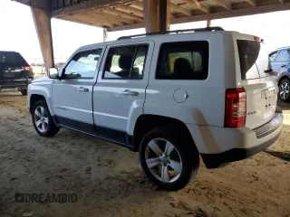 2014 Jeep Patriot Latitude with VIN 1C4NJRFB2ED665093, listed as a Copart auction lot 85868964 with 110,066 mi miles and Salvage title. Bid and sale history available at DreamBid. Image 2.
