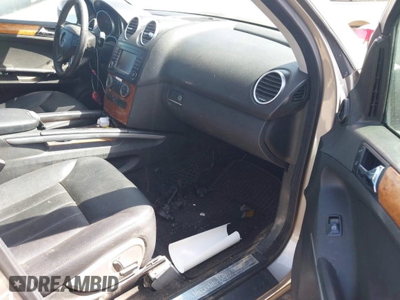 2007 Mercedes-Benz M 350 with VIN 4JGBB86E67A198474, listed as a IAAI auction lot 42323276 with 182,928 mi miles and . Bid and sale history available at DreamBid. Image 5.