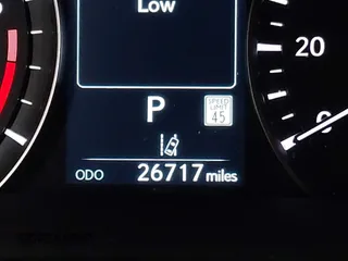 2022 Lexus RX 350 z VIN 2T2HZMDA9NC366292, wystawiony jako IAAI lot #42381449 z przebiegiem 26 717 mil mil oraz . Historia ofert i sprzedaży dostępna na DreamBid. Obrazek 15.