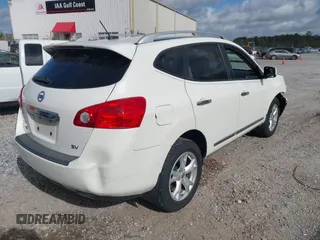 2011 Nissan Rogue SV with VIN JN8AS5MT1BW174941, listed as a IAAI auction lot 41832979 with 143,937 mi miles. Bid and sale history available at carsss.com. Image 4.