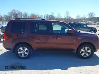2011 Honda Pilot EX with VIN 5FNYF4H45BB063910, listed as a IAAI auction lot 41893578 with 221,918 mi miles. Bid and sale history available at carsss.com. Image 13.