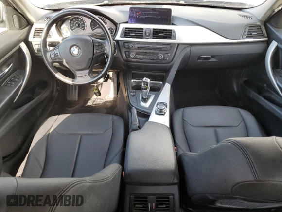 2013 BMW 3 Series 328i xDrive with VIN WBA3B5G57DNS02880, listed as a Copart auction lot 53561335 with 85,989 mi miles and Salvage title. Bid and sale history available at DreamBid. Image 8.