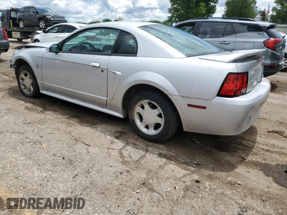 2001 Ford Mustang Standard with VIN 1FAFP40491F135093, listed as a Copart auction lot 59733575 with Not provided miles and Salvage title. Bid and sale history available at DreamBid. Image 2.