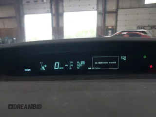 2010 Toyota Prius Four with VIN JTDKN3DUXA1286153, listed as a IAAI auction lot 42211095 with 271,950 mi miles and . Bid and sale history available at DreamBid. Image 7.