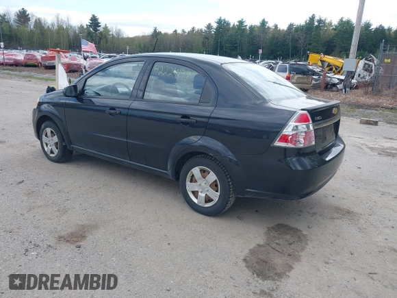 2011 Chevrolet Aveo 1LT z VIN KL1TD5DE9BB203861, wystawiony jako IAAI lot #42224197 z przebiegiem 126 327 mil mil oraz . Historia ofert i sprzedaży dostępna na DreamBid. Obrazek 3.