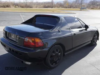 1993 Honda del Sol Si with VIN JHMEH6266PS003324, listed as a Copart auction lot 47476405 with 173,537 mi miles and Salvage Title. Bid and sale history available at carsss.com. Image 3.