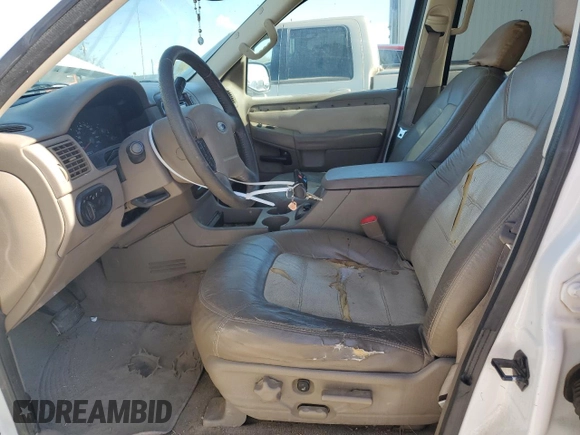 2004 Ford Explorer Eddie Bauer z VIN 1FMZU64K74UA99078, wystawiony jako Copart lot #83795014 z przebiegiem 199 788 mil mil oraz Czysty tytuł • Clean title. Historia ofert i sprzedaży dostępna na DreamBid. Obrazek 7.