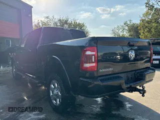 2019 Ram 3500 Laramie with VIN 3C63R3ML4KG642347, listed as a Copart auction lot 77895464 with 161,831 mi miles and Clean Title. Bid and sale history available at carsss.com. Image 3.