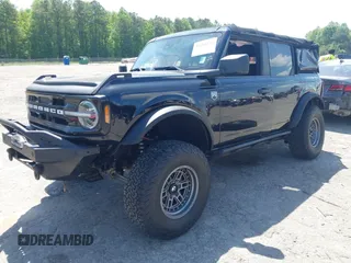 2021 Ford Bronco с VIN 1FMDE5BH2MLB03794, выставлен на аукционе IAAI как лот 42180534 с пробегом 59 807 миль миль и . История ставок и продаж доступна на DreamBid. Изображение 19.