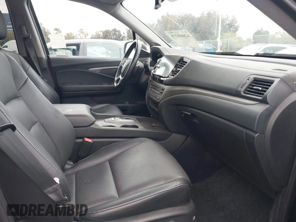 2024 Honda Ridgeline RTL with VIN 5FPYK3F56RB004027, listed as a IAAI auction lot 42049778 with 35,631 mi miles and . Bid and sale history available at DreamBid. Image 5.