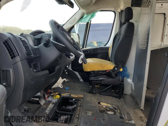 2023 Ram ProMaster Cargo with VIN 3C6LRVVG9PE551204, listed as a Copart auction lot 49501805 with 28,831 mi miles and Salvage Title. Bid and sale history available at DreamBid. Image 7.