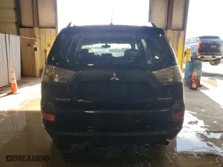 2007 Mitsubishi Outlander ES with VIN JA4MS31X97Z012091, listed as a Copart auction lot 45926825 with 109,808 mi miles and Salvage Title. Bid and sale history available at carsss.com. Image 6.