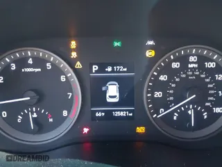 2019 Hyundai Tucson SE with VIN KM8J23A47KU842987, listed as a IAAI auction lot 41691898 with 125,821 mi miles. Bid and sale history available at carsss.com. Image 7.
