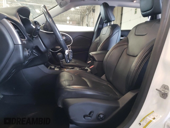 2019 Jeep Cherokee Limited with VIN 1C4PJMDX0KD480367, listed as a Copart auction lot 63524695 with 62,037 mi miles and Salvage title. Bid and sale history available at DreamBid. Image 7.