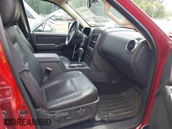 2010 Ford Explorer Limited with VIN 1FMEU7FE8AUA32450, listed as a IAAI auction lot 42709040 with 220,039 mi miles and . Bid and sale history available at DreamBid. Image 5.