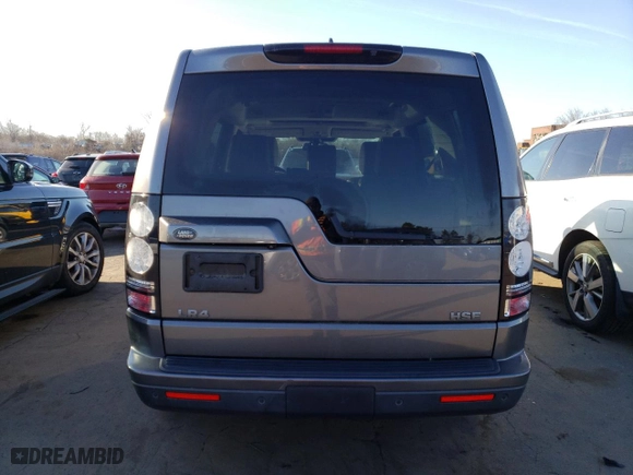 2016 Land Rover LR4 HSE with VIN SALAG2V62GA826466, listed as a Copart auction lot 48916425 with NaN miles and Clean Title. Bid and sale history available at carsss.com. Image 6.