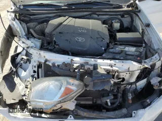 2014 Toyota Tacoma PreRunner with VIN 5TFTU4GN1EX058627, listed as a Copart auction lot 48744365 with 103,832 mi miles and Salvage title. Bid and sale history available at DreamBid. Image 11.