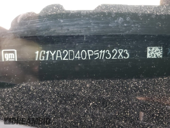 2023 Chevrolet Corvette 1LT z VIN 1G1YA2D40P5113283, wystawiony jako Copart lot #58986635 z przebiegiem Nie podano mil oraz Szkoda całkowita • Salvage title. Historia ofert i sprzedaży dostępna na DreamBid. Obrazek 12.