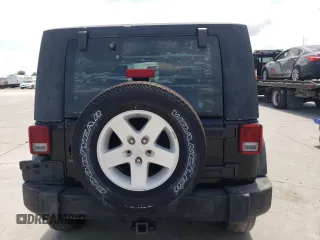2008 Jeep Wrangler X z VIN 1J4FA24128L606443, wystawiony jako Copart lot #58347665 z przebiegiem Nie podano mil oraz Czysty tytuł • Clean title. Historia ofert i sprzedaży dostępna na DreamBid. Obrazek 6.