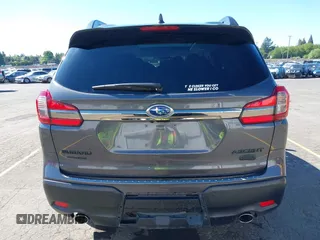 2022 Subaru Ascent Onyx z VIN 4S4WMAJD5N3467776, wystawiony jako IAAI lot #40994675 z przebiegiem 15 204 mil mil oraz . Historia ofert i sprzedaży dostępna na DreamBid. Obrazek 17.