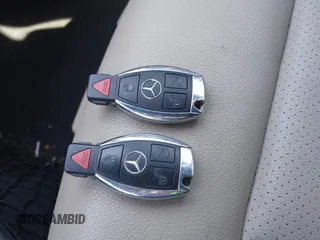 2011 Mercedes-Benz E-Class E 350 Luxury with VIN WDDHF8HB7BA390393, listed as a IAAI auction lot 41398879 with 155,161 mi miles. Bid and sale history available at carsss.com. Image 11.