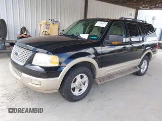 2006 Ford Expedition Eddie Bauer with VIN 1FMPU17506LA04143, listed as a IAAI auction lot 42506471 with 259,206 mi miles and . Bid and sale history available at DreamBid. Image 2.