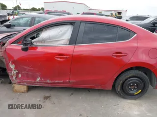 2015 Mazda 3 i Touring z VIN 3MZBM1V72FM171540, wystawiony jako IAAI lot #42437378 z przebiegiem 135 392 mil mil oraz . Historia ofert i sprzedaży dostępna na DreamBid. Obrazek 13.