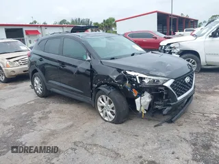 2020 Hyundai Tucson SE z VIN KM8J23A4XLU076027, wystawiony jako IAAI lot #42420994 z przebiegiem 58 968 mil mil oraz . Historia ofert i sprzedaży dostępna na DreamBid. Obrazek 1.