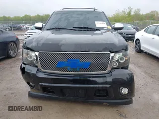 2009 Chevrolet Tahoe 2LT z VIN 1GNFK23009R296956, wystawiony jako IAAI lot #42143854 z przebiegiem 162 156 mil mil oraz . Historia ofert i sprzedaży dostępna na DreamBid. Obrazek 6.