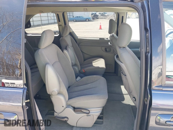 2007 Dodge Caravan SXT with VIN 1D4GP45R07B161443, listed as a IAAI auction lot 41829566 with 83,810 mi miles and . Bid and sale history available at carsss.com. Image 8.
