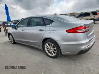 2020 Ford Fusion SE with VIN 3FA6P0HD4LR224878, listed as a Copart auction lot 61371885 with 68,129 mi miles and Clean title. Bid and sale history available at DreamBid. Image 2.