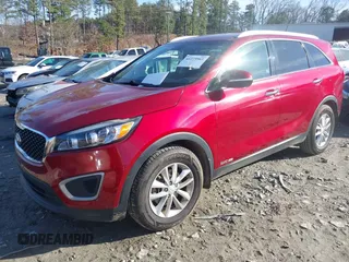 2018 Kia Sorento LX V6 with VIN 5XYPGDA50JG423071, listed as a IAAI auction lot 41275965 with 87,264 mi miles. Bid and sale history available at carsss.com. Image 2.
