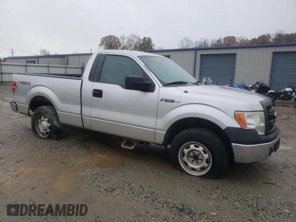 2013 Ford F-150 XL with VIN 1FTMF1EM2DFA08265, listed as a Copart auction lot 80313044 with 275,609 mi miles and Salvage Title. Bid and sale history available at carsss.com. Image 4.