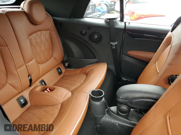 2023 MINI Convertible Cooper S с VIN WMW43DL02P3P98888, выставлен на аукционе Copart как лот 51254145 с пробегом 7 942 миль миль и Списание • Salvage title. История ставок и продаж доступна на DreamBid. Изображение 10.