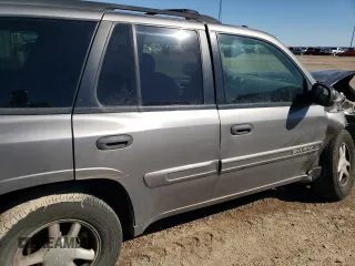 2005 GMC Envoy SLT with VIN 1GKDT13S452339694, listed as a Copart auction lot 48368875 with 170,832 mi miles and Salvage Title. Bid and sale history available at carsss.com. Image 11.