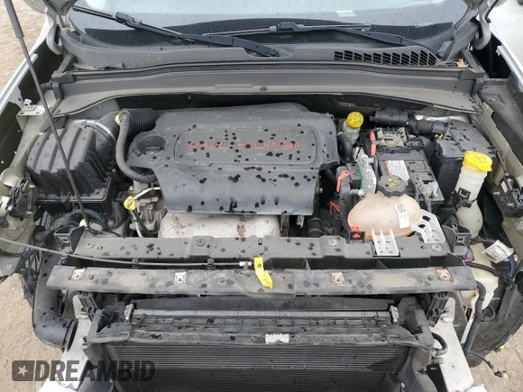 2015 Jeep Renegade Latitude with VIN ZACCJBBTXFPC03994, listed as a Copart auction lot 50682175 with 114,954 mi miles and Salvage Title. Bid and sale history available at carsss.com. Image 12.