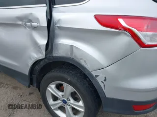 2016 Ford Escape SE с VIN 1FMCU9G98GUB42623, выставлен на аукционе IAAI как лот 41614427 с пробегом Не указан миль и . История ставок и продаж доступна на DreamBid. Изображение 13.