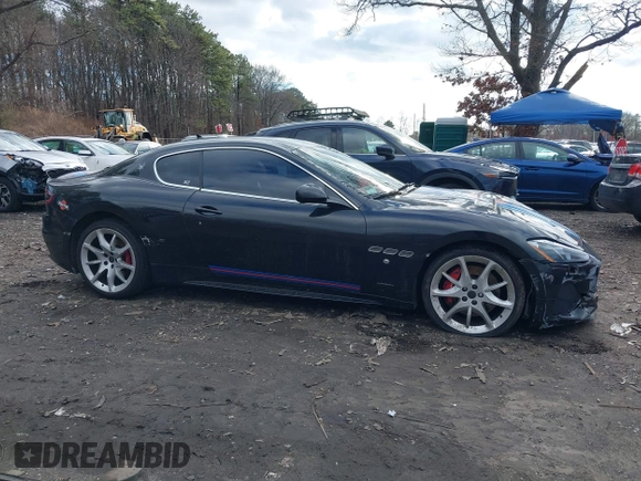2018 Maserati GranTurismo Sport with VIN ZAM45VLA9J0270166, listed as a IAAI auction lot 41200622 with 25,476 mi miles. Bid and sale history available at carsss.com. Image 13.