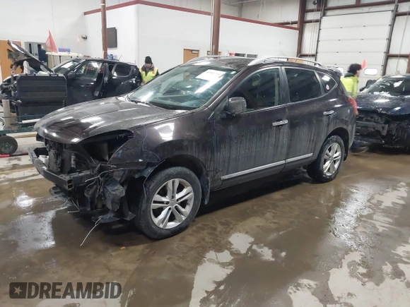 2012 Nissan Rogue SV with VIN JN8AS5MV1CW395104, listed as a IAAI auction lot 41301718 with 152,051 mi miles. Bid and sale history available at carsss.com. Image 2.