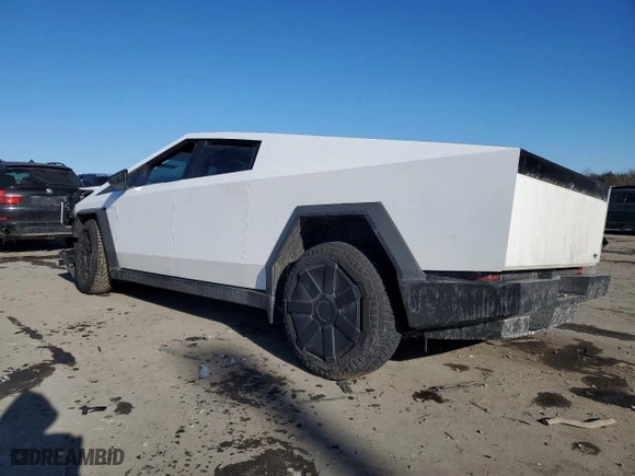 2024 Tesla Cybertruck Cyberbeast with VIN 7G2CEHEE8RA037002, listed as a Copart auction lot 41739945 with NaN miles and Salvage Title. Bid and sale history available at carsss.com. Image 2.