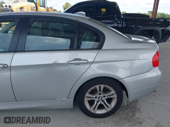 2008 BMW 3 Series 328i with VIN WBAVA37578NL50095, listed as a IAAI auction lot 42696286 with 117,408 mi miles and . Bid and sale history available at DreamBid. Image 6.