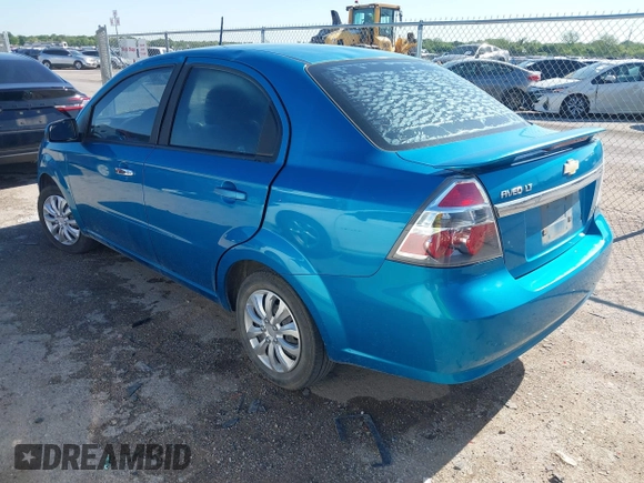 2009 Chevrolet Aveo 1LT z VIN KL1TD56E39B645672, wystawiony jako IAAI lot #42062896 z przebiegiem 131 927 mil mil oraz . Historia ofert i sprzedaży dostępna na DreamBid. Obrazek 3.