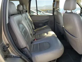 2005 Ford Explorer XLT с VIN 1FMDU63E85UB76421, выставлен на аукционе Copart как лот 64830785 с пробегом 170 179 миль миль и Списание • Salvage title. История ставок и продаж доступна на DreamBid. Изображение 11.