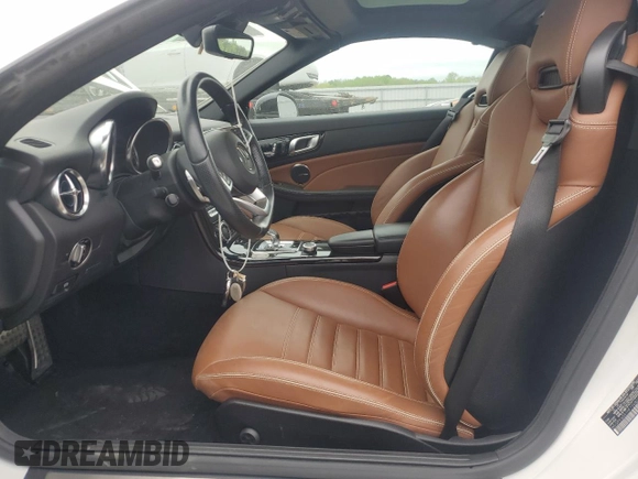 2017 Mercedes-Benz SLC 43 AMG z VIN WDDPK6GA1HF130801, wystawiony jako Copart lot #53810805 z przebiegiem 39 428 mil mil oraz Szkoda całkowita • Salvage title. Historia ofert i sprzedaży dostępna na DreamBid. Obrazek 7.