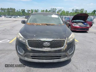 2016 Kia Sorento LX with VIN 5XYPG4A3XGG083872, listed as a IAAI auction lot 42093148 with 98,056 mi miles. Bid and sale history available at carsss.com. Image 12.