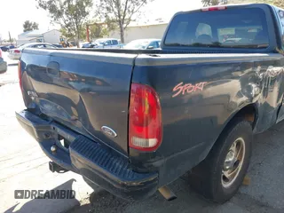 2000 Ford F-150 XL with VIN 1FTRX17W3YNB90314, listed as a IAAI auction lot 41825498 with 369,372 mi miles. Bid and sale history available at carsss.com. Image 12.