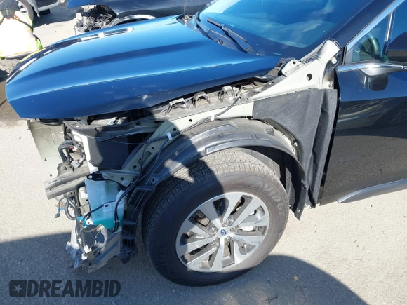 2024 Subaru Outback Premium with VIN 4S4BTADC5R3289040, listed as a IAAI auction lot 41904302 with 10,861 mi miles and . Bid and sale history available at DreamBid. Image 18.