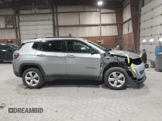 2020 Jeep Compass Latitude с VIN 3C4NJDBB8LT165150, выставлен на аукционе IAAI как лот 41991025 с пробегом 20 464 миль миль и . История ставок и продаж доступна на DreamBid. Изображение 14.