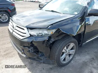 2012 Toyota Highlander Limited z VIN 5TDYK3EH7CS053597, wystawiony jako IAAI lot #42387687 z przebiegiem 134 302 mil mil oraz . Historia ofert i sprzedaży dostępna na DreamBid. Obrazek 6.