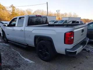 2016 GMC Sierra 1500 with VIN 1GTV2LEH2GZ350803, listed as a IAAI auction lot 41310105 with 135,662 mi miles. Bid and sale history available at carsss.com. Image 3.